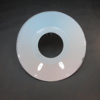 Art Deco Emaille Lampenschirm Antike Fabriklampe Ø 30cm Schneeweiße Industrie Design Alter Werkstatt Nr. 4 von derlampendealer
