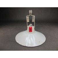 Art Deco Emailleschirm Lampe Antike Fabriklampe Ø 20cm Schneeweiße Emaille Industrielampe Alte Werkstatt Deckenlampe Nr. 21 Art Deco Emailleschirm Lampe Antike Fabriklampe Ø 20cm Schneeweiße Emaille Industrielampe Alte Werkstatt Deckenlampe Nr. 21 von derlampendealer