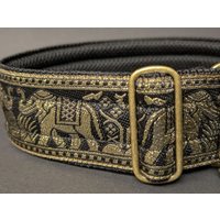 Luxuriöses Zugstopp Halsband Mit Goldenen Elefanten | Extra Breit 5 cm Weich Gepolstert Verstellbar Robust Und Edel Tolles Geschenk Luxuriöses Zugstopp Halsband Mit Goldenen Elefanten | Extra Breit 5 cm Weich Gepolstert Verstellbar Robust Und Edel Tolles Geschenk von deroicollars