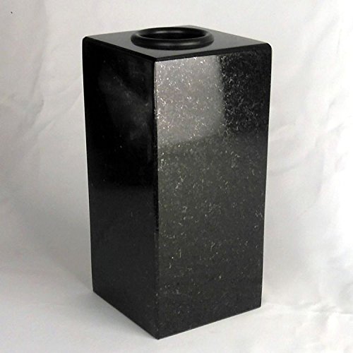 designgrab Cube-medium Designer Grabvase aus Granit Schwedisch Black von designgrab