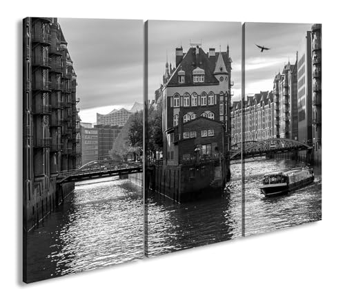 deyoli Hamburg Speicherstadt Kanal Format: 3Teilig Effekt: Schwarz&Weiß als Leinwandbild, Motiv fertig gerahmt auf Echtholzrahmen, Hochwertiger Digitaldruck, Kein Poster oder Plakat von deyoli