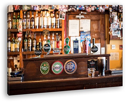 deyoli Theke in einer Irischen Bar Format: 120x80 als Leinwandbild, Motiv fertig gerahmt auf Echtholzrahmen, Hochwertiger Digitaldruck mit Rahmen, Kein Poster oder Plakat von deyoli