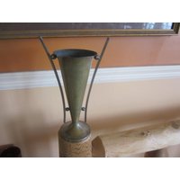 1961 Sevilla Wenig League Trophäe, Ungewöhnlichsten Shape.arts Und Handwerk Eammes Ära Aussehen 1961 Sevilla Wenig League Trophäe, Ungewöhnlichsten Shape.arts Und Handwerk Eammes Ära Aussehen von diddle47