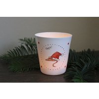 Handbemaltes Porzellan-Windlicht "Weihnachtsmaus" von dieHerzenswerkstatt