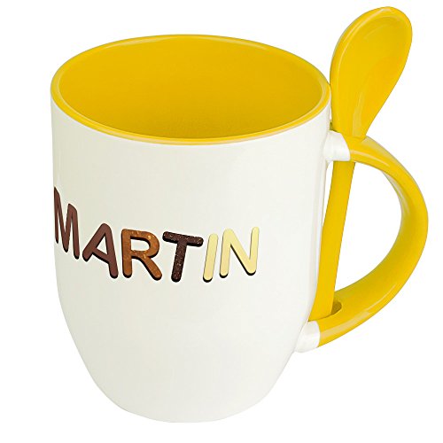 digital print Namenstasse Martin - Löffel-Tasse mit Namens-Motiv Schokoladenbuchstaben - Becher, Kaffeetasse, Kaffeebecher, Mug - Gelb von digital print