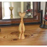 Ausgebesserter Kerzenständer Aus Birnenholz Ausgebesserter Kerzenständer Aus Birnenholz von drechselnunddesign