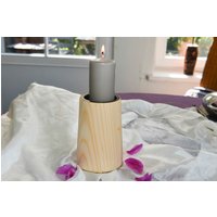 Einfacher Kerzenständer von drechselnunddesign