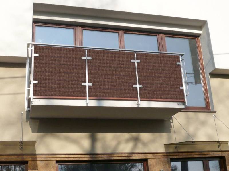dynamic24 Sichtschutzzaunmatten, Polyrattan PVC Sichtschutz 300x100 Balkon Zaun Windschutz braun von dynamic24