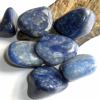 Blaue Quarz Geschliffenen Edelstein Getrommelt Kristallen Earthegy #978 von earthegy