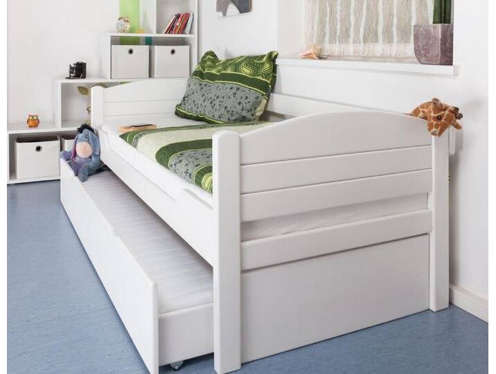 Einzelbett / Gästebett Easy Premium Line K1/s Voll inkl. 2. Liegeplatz und 2 Abdeckblenden, 90 x 200 cm Buche Vollholz massiv weiß lackiert von easyMÖBEL