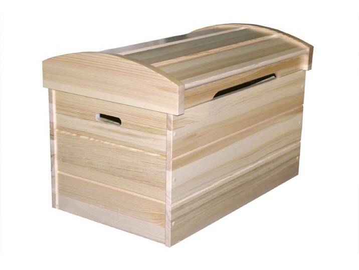 Truhe Kiefer massiv Truhe Kiefer massiv von easyMÖBEL