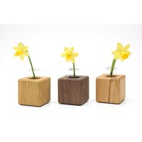 Kleine Vase Aus Massivholz Mit Glaseinsatz Kleine Vase Aus Massivholz Mit Glaseinsatz von echtholzideen