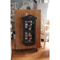 Antiker Hängeschrank Vitrine Sammelkasten Wandschrank Shabby Chic Schwarz von eigenart69