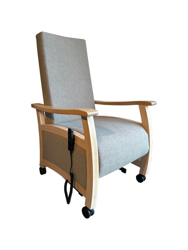 einrichtungsdesign24 Relaxsessel Relaxsessel Ruhesessel Pflegesessel Seniorensessel Alexandra, elektr. Aufstehhilfe, verstellbare Rückenlehne, Fuß- und Nackenstütze von einrichtungsdesign24