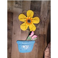 Geplottete Blume Pflanze Schmetterling Garten Metall Dekor von elegantcloset21