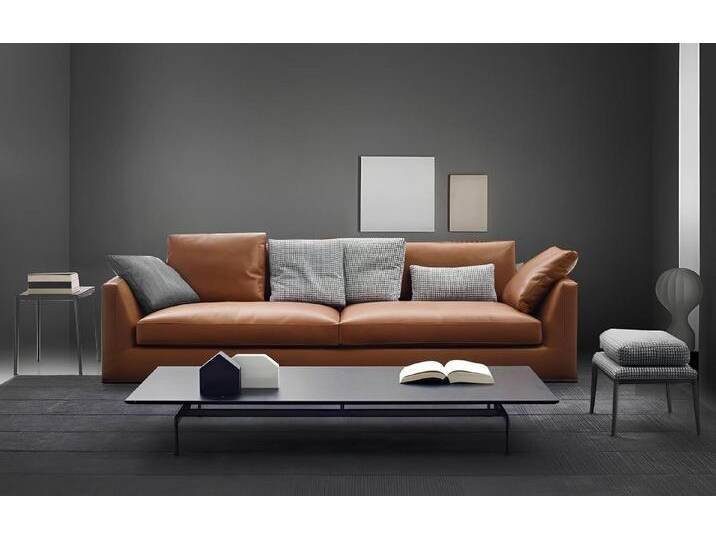 JVmoebel 3-Sitzer Elegante Polstercouch im Design für drei Personen aus Leder, Made in Europa, braun JVmoebel 3-Sitzer Elegante Polstercouch im Design für drei Personen aus Leder, Made in Europa, braun von elegante