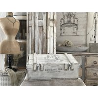 Alte Transportkiste Mit Geschichte Alte Transportkiste Mit Geschichte von elfloraart