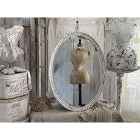 Alter Ovaler Shabby Spiegel von elfloraart