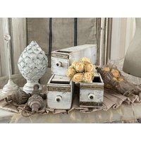 Trio Alte Apothekerschubladen Mit Schiebedeckel von elfloraart