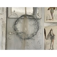 Zarter Shabby Kristallkranz von elfloraart