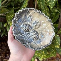 Platte Pinecone | Servierplatte Aus Keramik Platte Pinecone | Servierplatte Aus Keramik von elizabethsceramicss