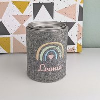 Spardose Mit Bestickter Filzhülle Regenbogen Personalisiertes Geschenk Name Spardose Mit Bestickter Filzhülle Regenbogen Personalisiertes Geschenk Name von ellaee