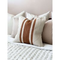 Indien Rost/Braun & Creme Kissen 45×45 von ellenvaleinteriors