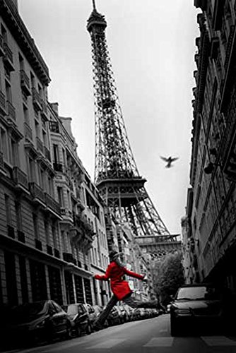 Paris - Red Coat Eiffelturm colourligh - Poster schwarz-Weiss Foto - Grösse 61x91,5 cm + Wechselrahmen, Shinsuke® Maxi Aluminium Silber, Acryl-Scheibe von empireposter