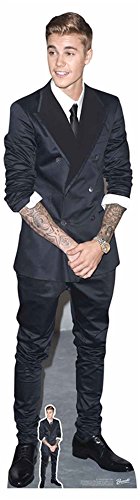 empireposter Justin Bieber - Smart Suit and Smile - Prominente Star VIP - Pappaufsteller Standy - 49x177 cm von empireposter