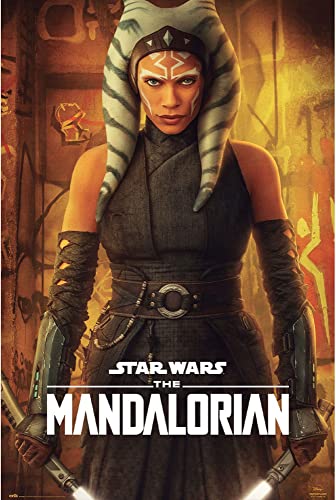 empireposter Star Wars - The Mandalorian - Ahsoka Tano - Poster Plakat Größe 61x91,5cm + 2 St Posterleisten Holz 61 cm von empireposter