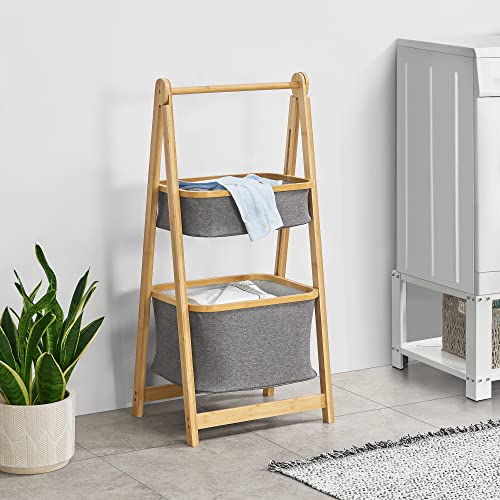 [en.casa] Bambus Leiterregal Värnamo 97x45x36 cm Natur/Grau Holzregal Badezimmerregal mit 2 Körben Badregal Bambusregal zusammenklappbar von [en.casa]