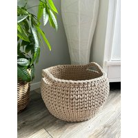 Großer Aufbewahrungskorb Fürs Wohnzimmer, Gemütlich Wohnen Mit Boho Style Möbel, Moderne Deko Wohnzimmer Ideen, Geschenke Für Sie von endloserKnoten