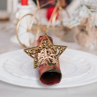 Weihnachtshandtuchringe Mit Sternverzierungen, Weihnachtsgedecke-Set 6 Hölzernen Serviettenhaltern, Winterurlaubs-Rustikale Tischdekoration von engravisLT