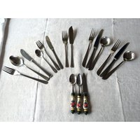 Vintage Kleine Besteck Sets Aus Edelstahl Vintage Kleine Besteck Sets Aus Edelstahl von etage4vintage