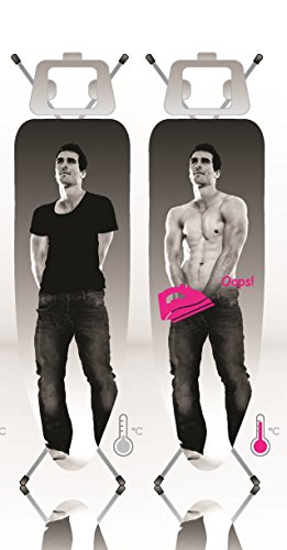 Eurogold Bügeltischbezug bis 110 x 30 cm - Dekor Sexy Nils - der Mann zieht Sich durch die Wärme des Bügeleisens aus von Eurogold