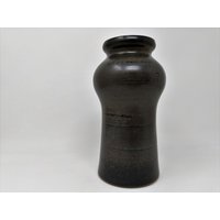 Vintage Vase Veb Strehla Ddr - Keramik 60Er 70Er Jahre Mid Century Wohnen Schwarz & Dunkelbraun Glasiert Formnr. 1437 von everglaze