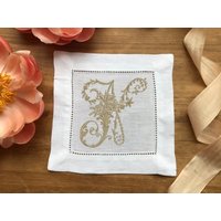 Personalisierte Monogramm Cocktail Servietten, Leinen Hohlsaum Serviette, Tischwäsche, Untersetzer, Eichel Monogramm, 15 cm Serviette von extraspecialtouch