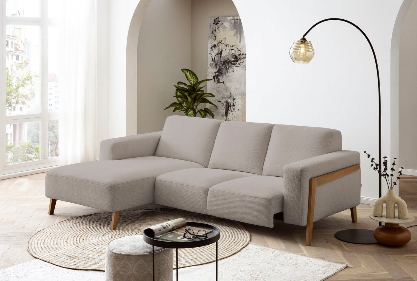 exxpo - sofa fashion Ecksofa, Wahlweise elektrischer Sitztiefenverstellung, mit Massive Holzfüße von exxpo - sofa fashion