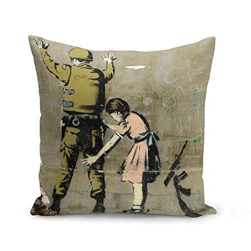 Fabulous Kissen Kissenbezug 40x40 cm Banksy Mädchen Soldat Suche Waffe Graffiti Street Art von Fabulous