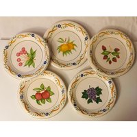 Set 5 Vintage Fancy Fruits Dekorative Teller Canapés Salatteller Handbemalt Philippinen 1990 Großmutter Core Cottage Schicht von familyjewelsatlanta