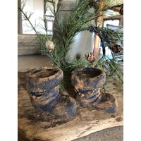 Geschwärzte Bienenwachs Nikolausstiefel #467~Weihnachten~Winter~Primitiv~Santa~stiefel~Santa Party von farmfieldprimitives
