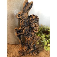 Geschwärzter Bienenwachs Onkel Wackelhase #039 ~Ostern~Osterhase~Frühling~Primitiv~ Geschwärzter Bienenwachs Onkel Wackelhase #039 ~Ostern~Osterhase~Frühling~Primitiv~ von farmfieldprimitives