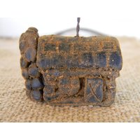 Geschwärztes Bienenwachs Blockhaus Ornies #501 Geschwärztes Bienenwachs Blockhaus Ornies #501 von farmfieldprimitives
