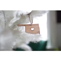Ich Liebe Oklahoma Ornament - Bamboo State Gliederung Holz Zustand Ausschnitt Tree Ich Liebe Oklahoma Ornament - Bamboo State Gliederung Holz Zustand Ausschnitt Tree von farmhousemoon