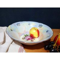 Kahla Weiße Runde Schüssel Mit Perlmutt Und Rosen Design 24cm Durchmesser Ddr Porzellan Vintage Servierteller Kahla Weiße Runde Schüssel Mit Perlmutt Und Rosen Design 24cm Durchmesser Ddr Porzellan Vintage Servierteller von sinteins