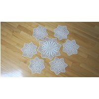 6 + 1 Weißes Leinen Deckchen, Set Blumen Untersetzer, 7 Sechs Sieben Floral Häkelmatte, Hochzeit Unterlage Tisch Tischset Servietten Strick Flachs von feltinga