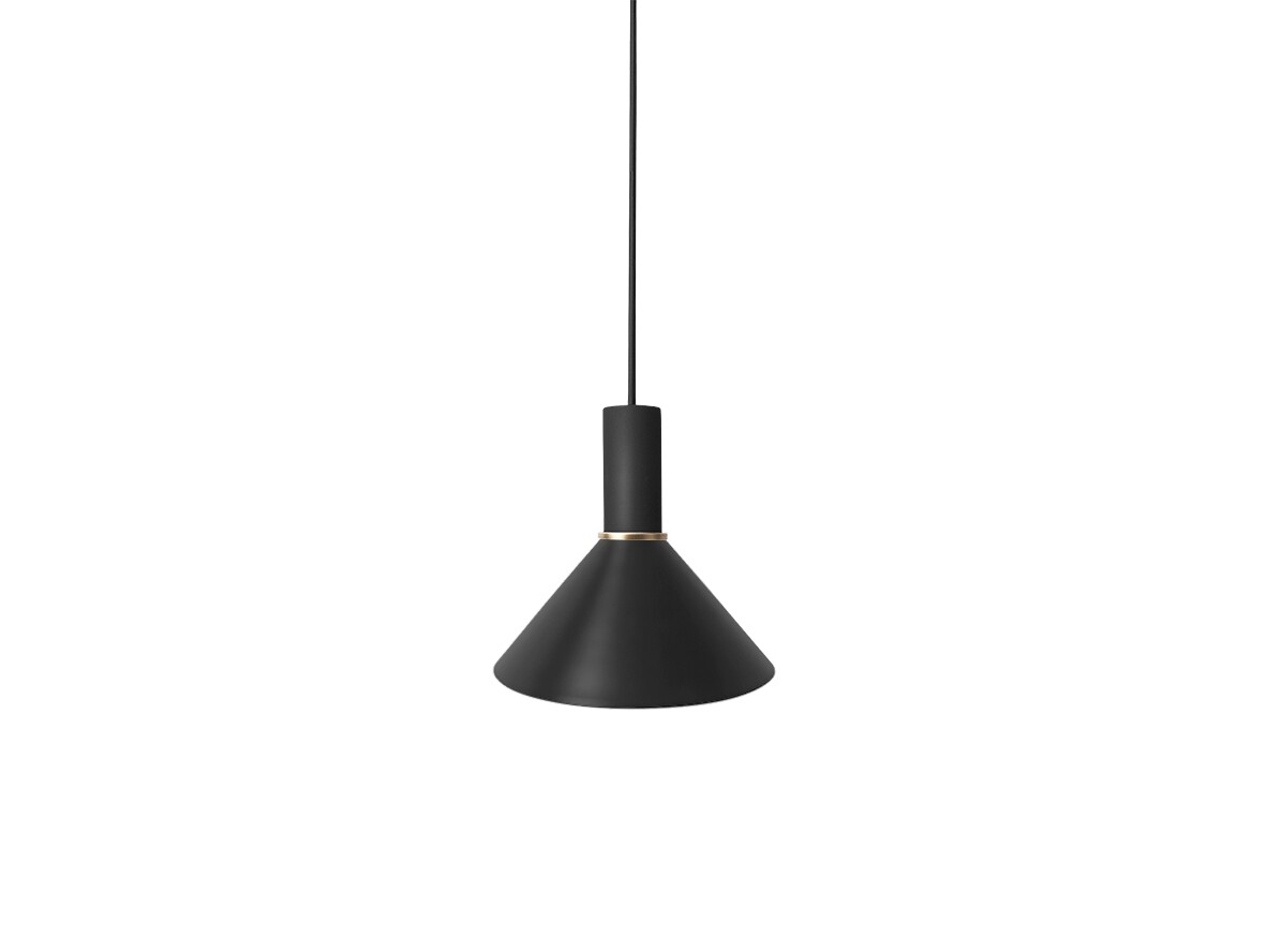 ferm LIVING - Collect Cone Pendelleuchte Low Glossy Black/Brass ferm LIVING von ferm LIVING