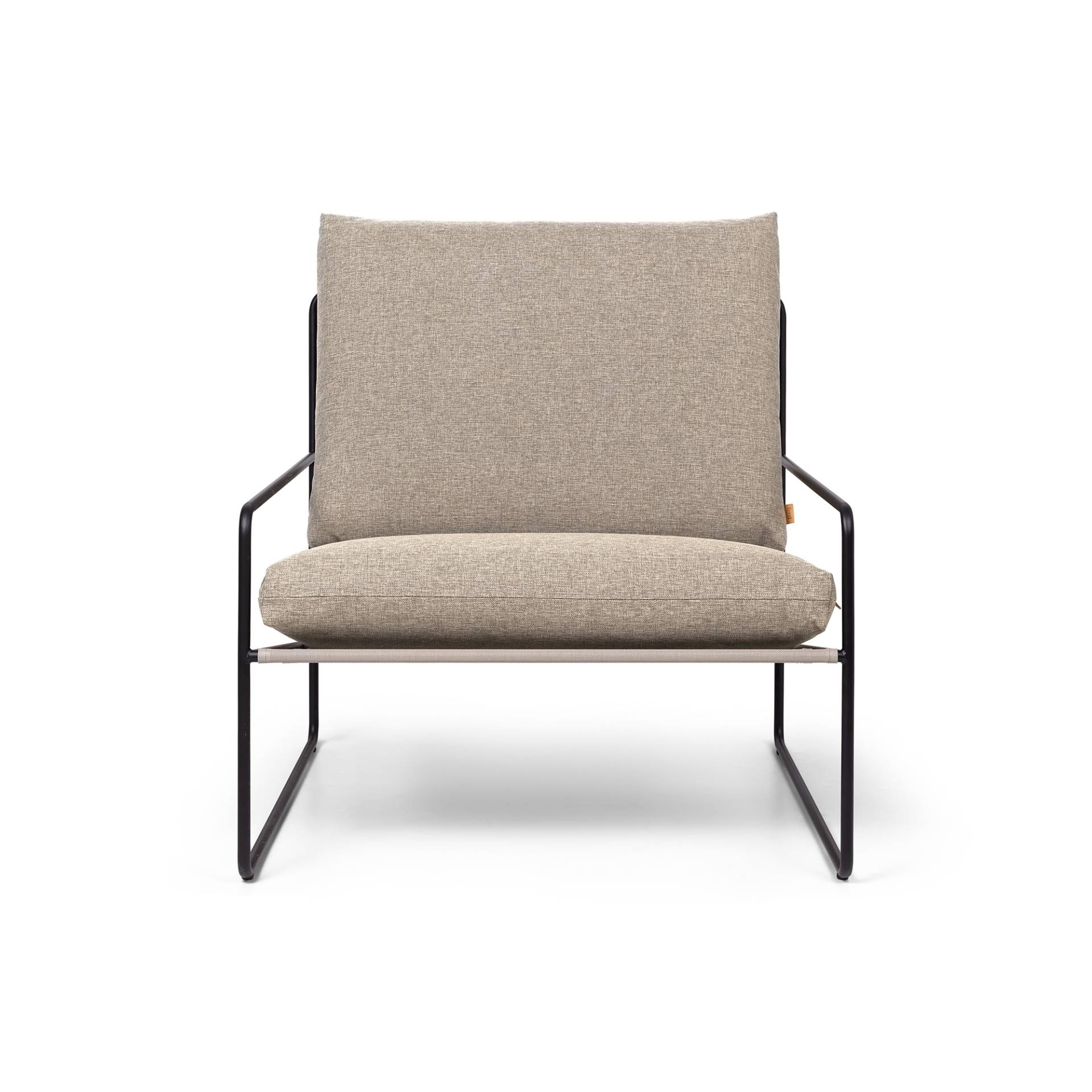 ferm LIVING - Desert Outdoor Sessel - dunkel sand/LxBxH 79x85x78cm/Gestell schwarz pulverbeschichtet/wasserabweisende und UV-beständige Beschichtung von ferm LIVING