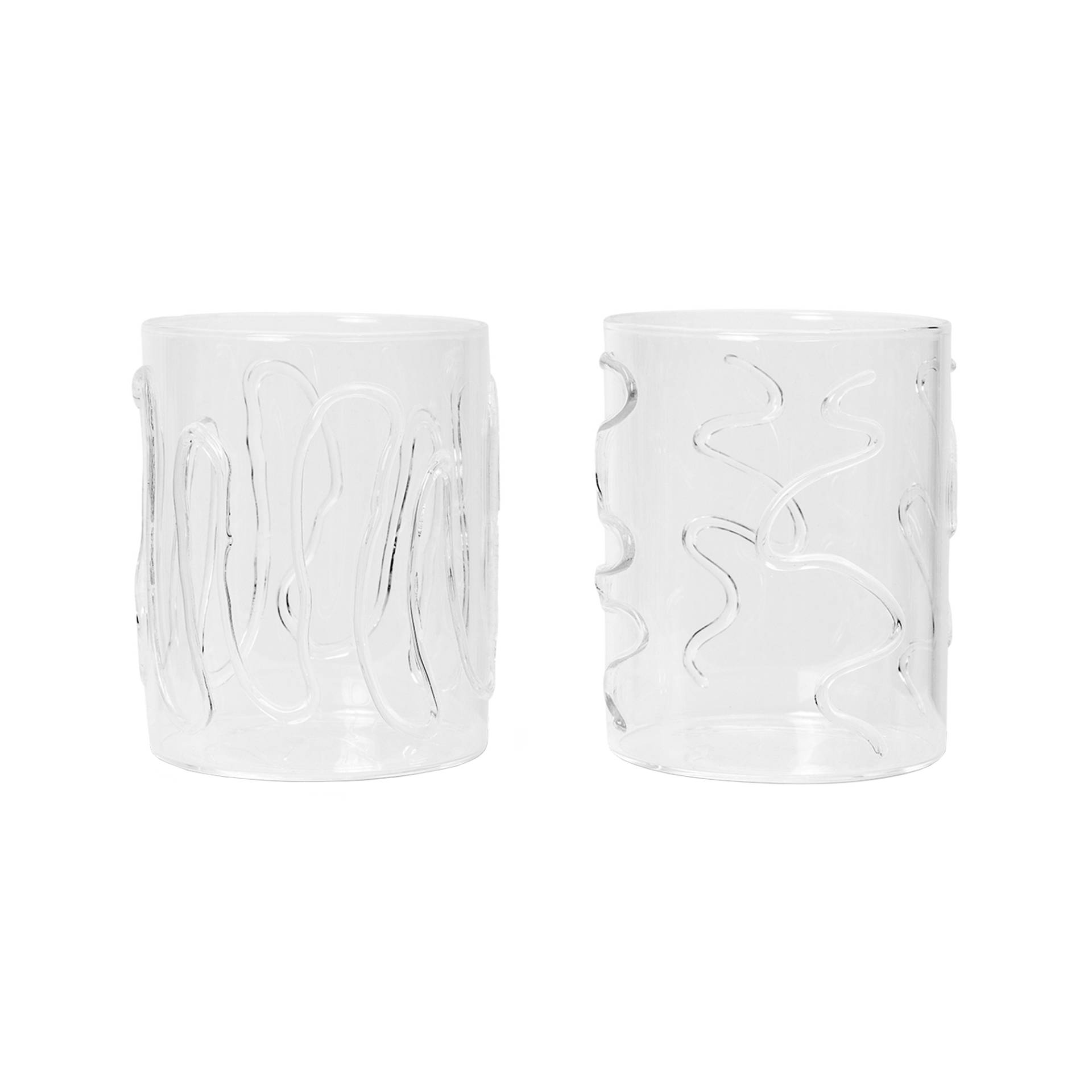 ferm LIVING - Doodle Glas hoch 2er Set - klar/wellenförmig/BxHxT 18,1x9,5x7,5cm/35cl/spülmaschinengeeignet/jedes Stück ein Unikat von ferm LIVING