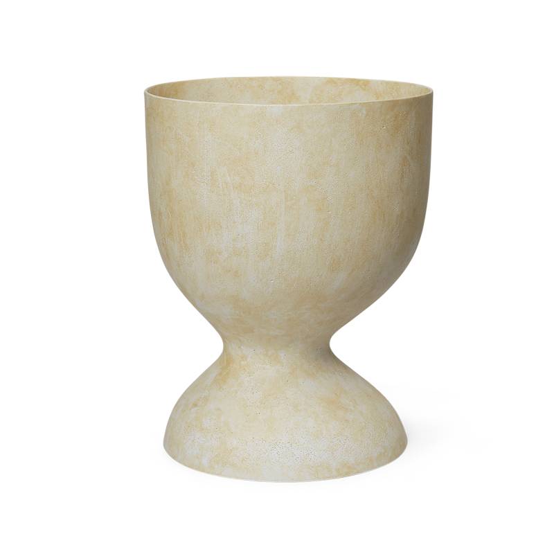 ferm LIVING - Evoke Blumentopf M - warmer sand/H x Ø 45x35cm/für Innen- und Außenbereich geeignet von ferm LIVING